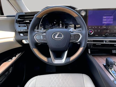 Certified 2026 Lexus RX 350 w/ Convenience Package AWD/4WD image 5