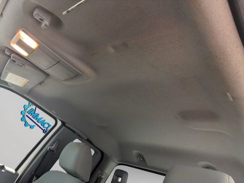 Used 2011 Ford F250 XLT w/ XLT Interior Pkg image 24