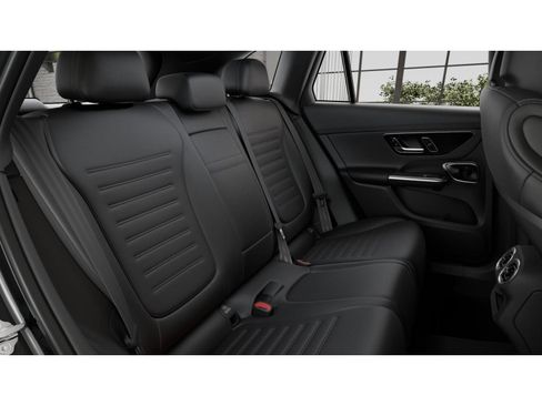 New 2026 Mercedes-Benz GLC 43 AMG 4MATIC image 6