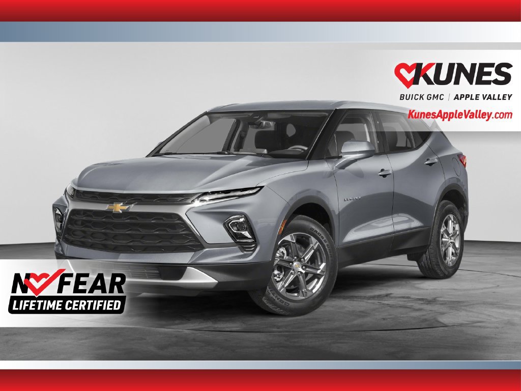 Used 2025 Chevrolet Blazer LT AWD/4WD image 1