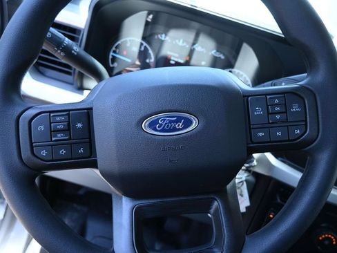 New 2025 Ford F350 XL w/ XL Chrome Package AWD/4WD image 8