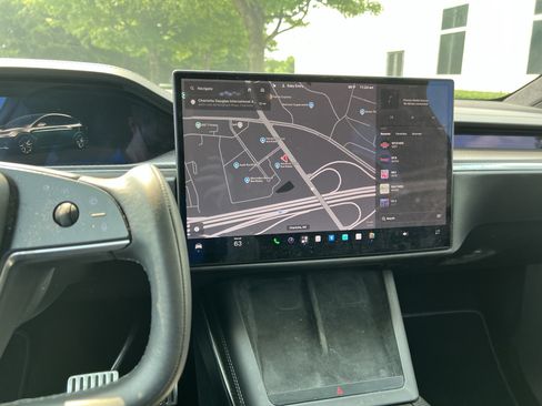 Used 2022 Tesla Model X Plaid AWD/4WD image 32