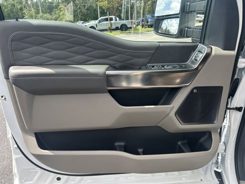 New 2026 Ford F350 Platinum w/ Platinum Plus Package image 11