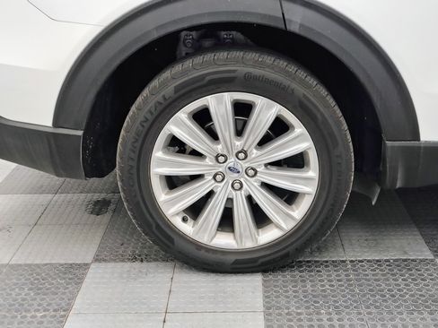 Used 2020 Ford Explorer Limited w/ Class III Trailer Tow Package AWD/4WD image 12
