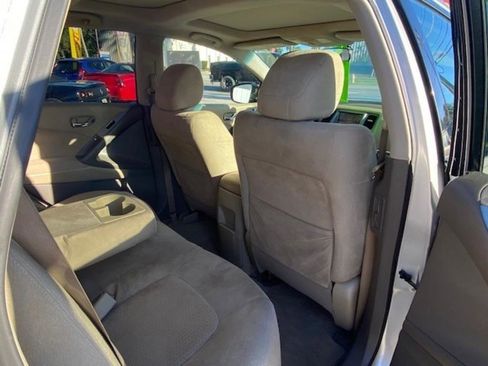 Used 2011 Nissan Murano SV image 14