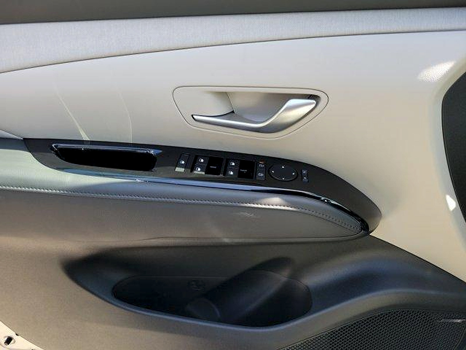 New 2026 Hyundai Tucson Limited FWD image 7