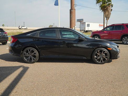 Used 2021 Honda Civic Sport image 4