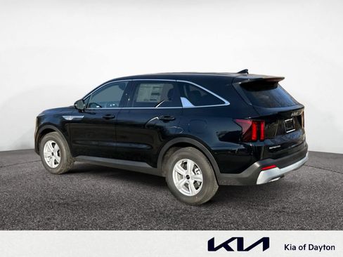 New 2026 Kia Sorento LX image 3