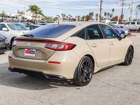 Used 2025 Honda Civic Sport image 4