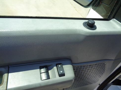Used 2012 Ford E-250 and Econoline 250 w/ PWR Group RWD image 25
