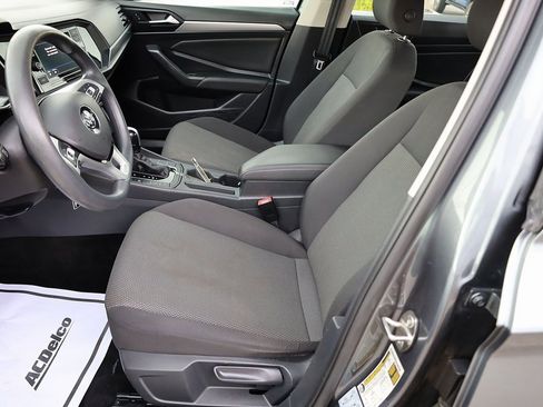 Used 2021 Volkswagen Jetta S image 11