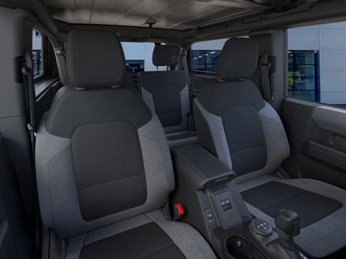 New 2025 Ford Bronco 2-Door image 10