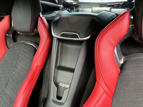 Used 2026 Chevrolet Corvette Z06 RWD image 33