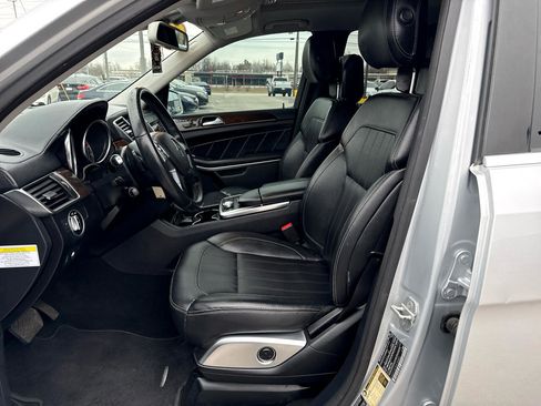 Used 2013 Mercedes-Benz GL 450 4MATIC image 11