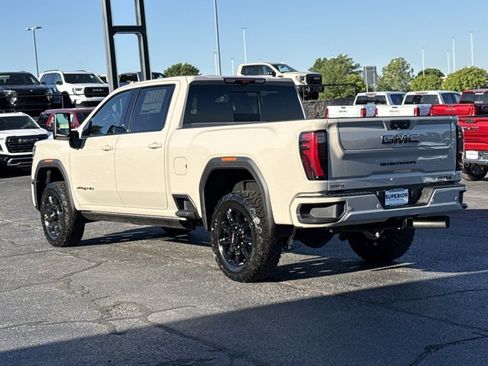 New 2026 GMC Sierra 2500 AT4 w/ AT4 Premium Plus Package AWD/4WD image 12