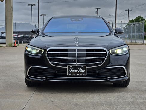 Used 2021 Mercedes-Benz S 580 4MATIC Sedan image 6
