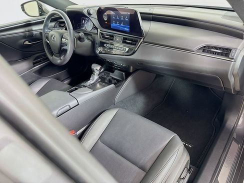 Certified 2022 Lexus ES 350 w/ Premium Package FWD image 29