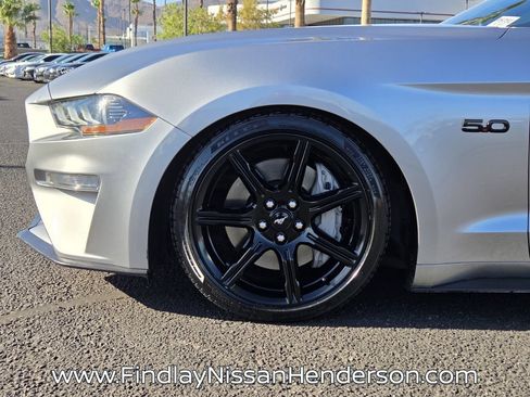 Used 2020 Ford Mustang GT w/ Black Accent Package RWD image 9