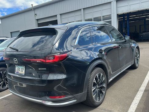 Used 2024 MAZDA CX-90 Plug-In Hybrid w/ Premium Pkg AWD/4WD image 4