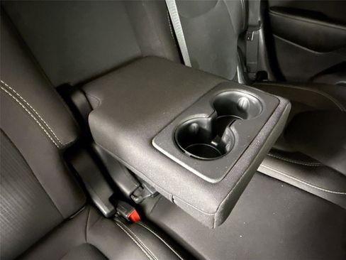 Used 2016 Jeep Cherokee Latitude image 38