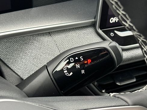 New 2026 Volkswagen Tiguan S AWD/4WD image 20
