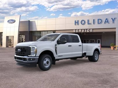 New 2026 Ford F350 XL w/ FX4 Off-Road Package