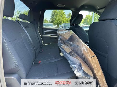 New 2026 RAM 3500 Big Horn AWD/4WD image 14