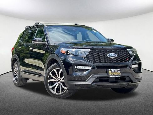 Used 2021 Ford Explorer ST w/ Equipment Group 401A AWD/4WD image 2