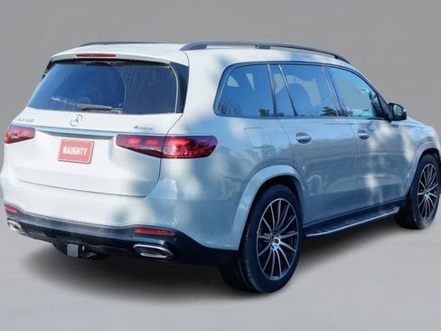 New 2026 Mercedes-Benz GLS 580 4MATIC image 5