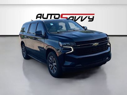 Used 2023 Chevrolet Suburban LT w/ Luxury Package