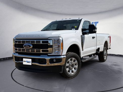 Used 2023 Ford F250 XLT w/ Snow Plow Prep Package AWD/4WD image 1