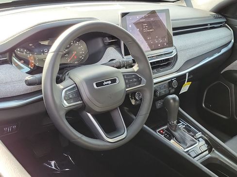 Certified 2023 Jeep Compass Latitude w/ Sun and Sound Group image 3