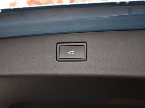 New 2026 Volkswagen Tiguan SE AWD/4WD image 28