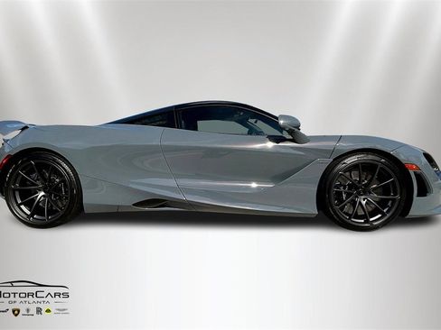 New 2026 McLaren 750S image 12