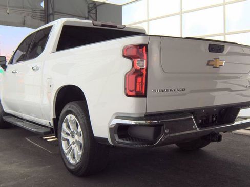 Used 2023 Chevrolet Silverado 1500 LTZ RWD image 8