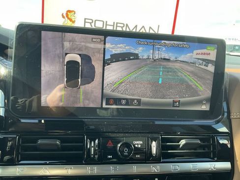 New 2026 Nissan Pathfinder Platinum w/ Cargo Package image 15