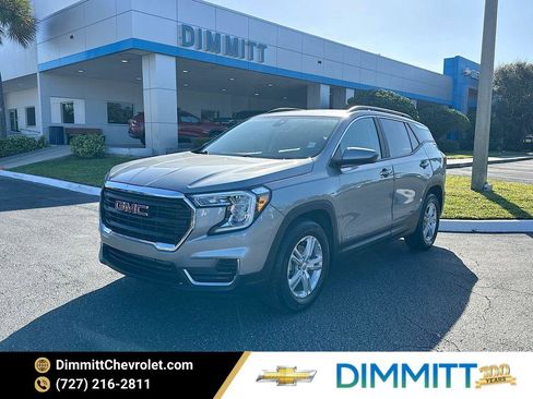 Certified 2023 GMC Terrain SLE w/ Driver Convenience Package image 1