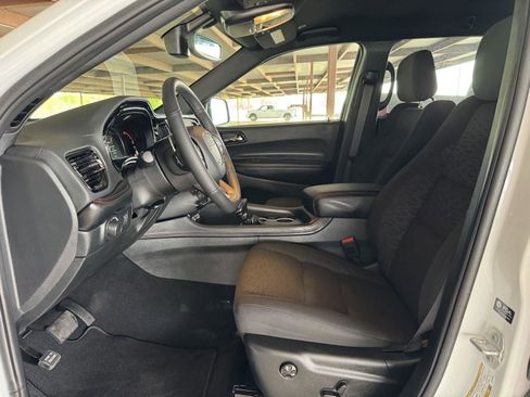 Used 2025 Dodge Durango GT w/ Blacktop Package RWD image 27