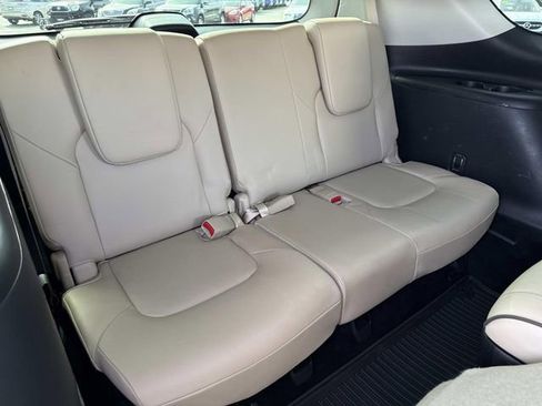 Used 2023 Nissan Armada Platinum w/ Captain's Chairs Package image 22