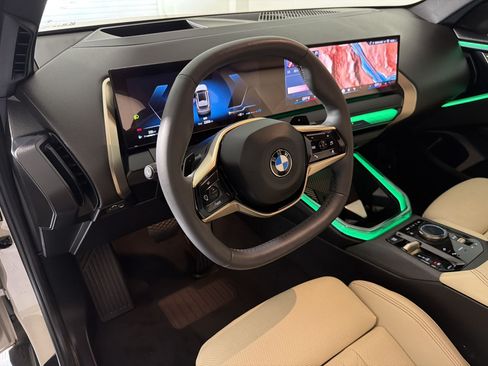 Certified 2025 BMW X3 xDrive30i w/ Premium Package AWD/4WD image 3