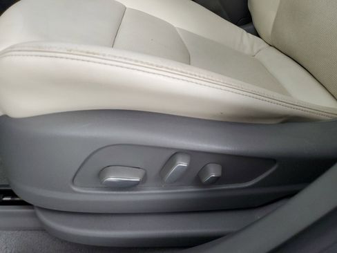 Used 2021 Cadillac XT6 Premium Luxury image 27