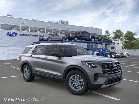 New 2026 Ford Explorer Active AWD/4WD image 24
