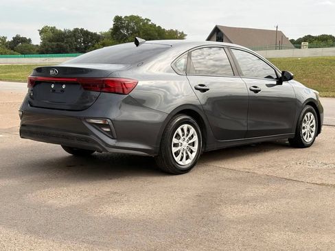 Used 2020 Kia Forte Sedan FWD image 3