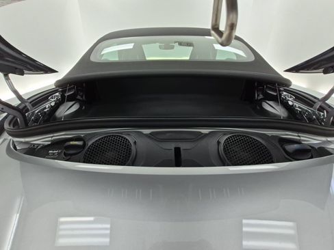 Used 2025 Porsche 911 Carrera GTS RWD image 10