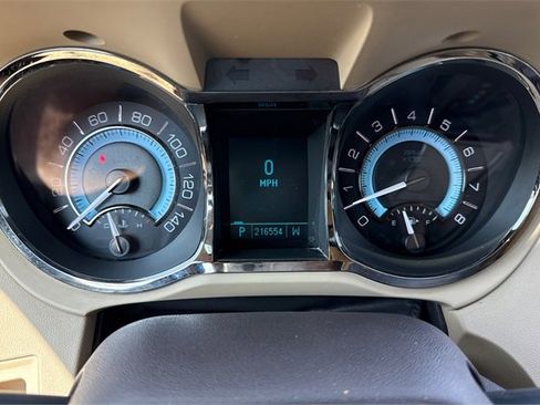 Used 2010 Buick LaCrosse CXL image 11