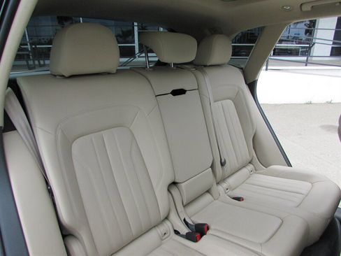 Used 2018 Audi Q5 Prestige AWD/4WD image 37