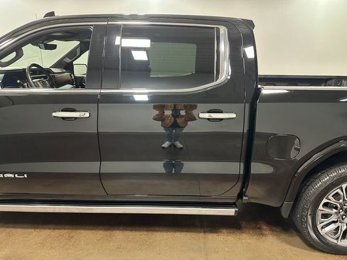 Used 2023 GMC Sierra 1500 Denali Ultimate image 48