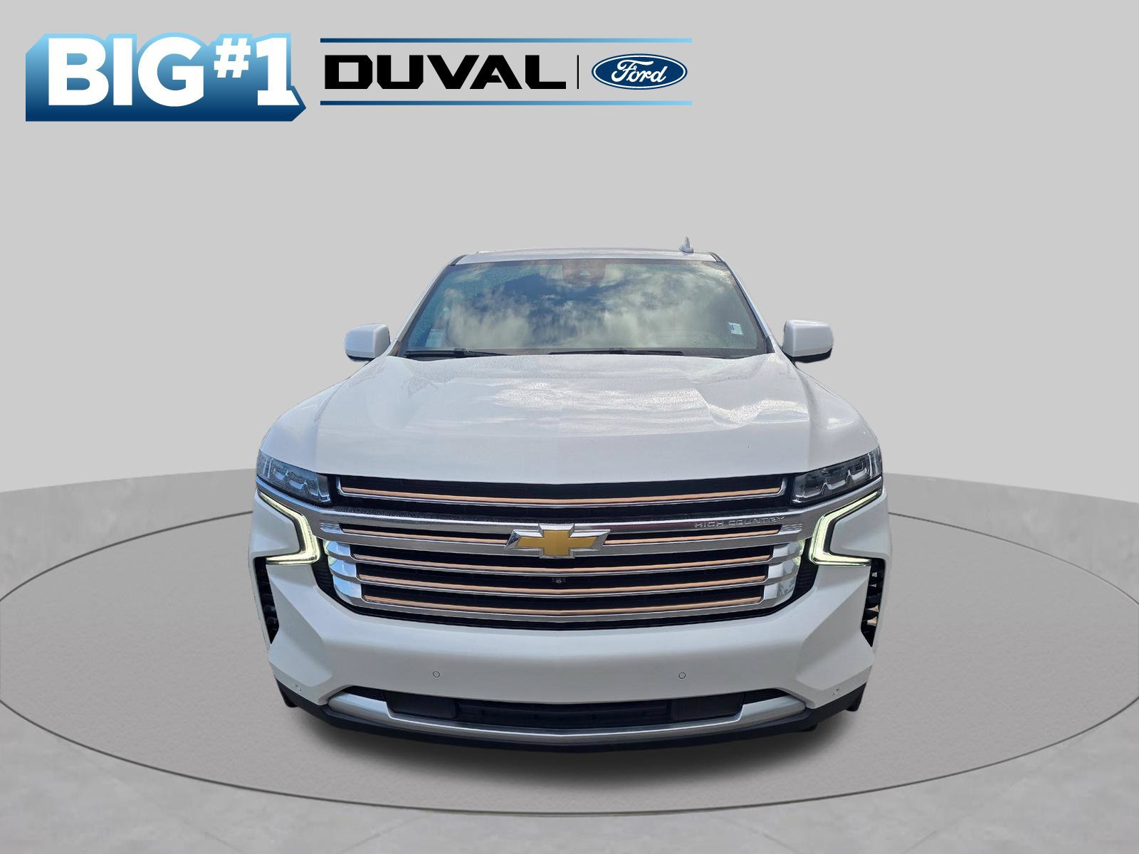 Used 2024 Chevrolet Tahoe High Country w/ Advanced Technology Package AWD/4WD image 2