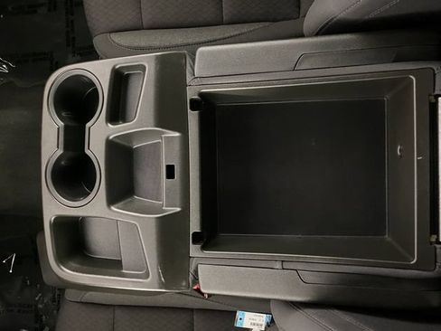 Certified 2023 Chevrolet Silverado 1500 LT AWD/4WD image 28
