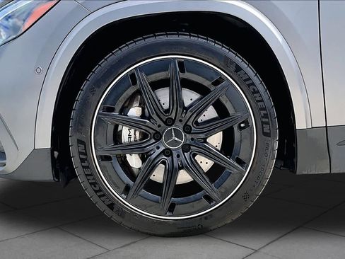 Used 2024 Mercedes-Benz GLA 35 AMG 4MATIC image 11